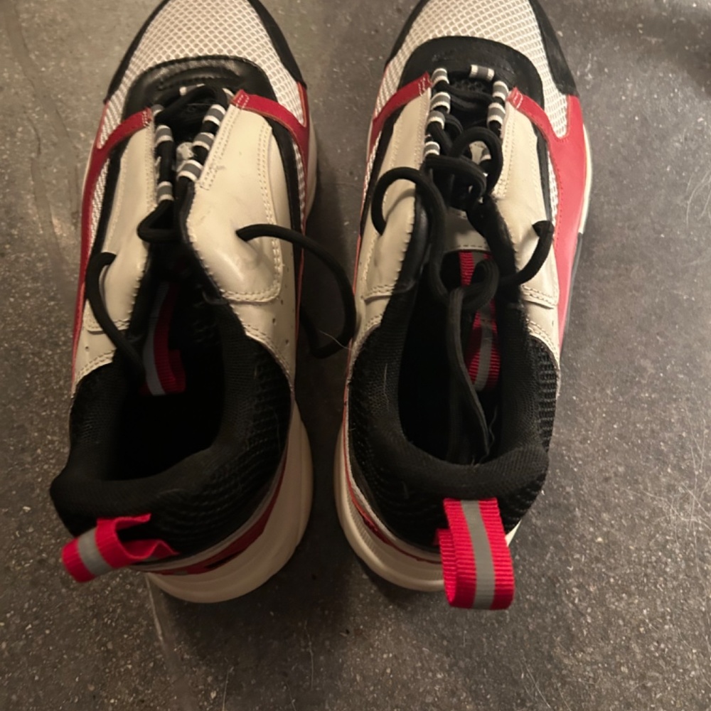 Dior Men’s Sneakers - Picture 2 of 3